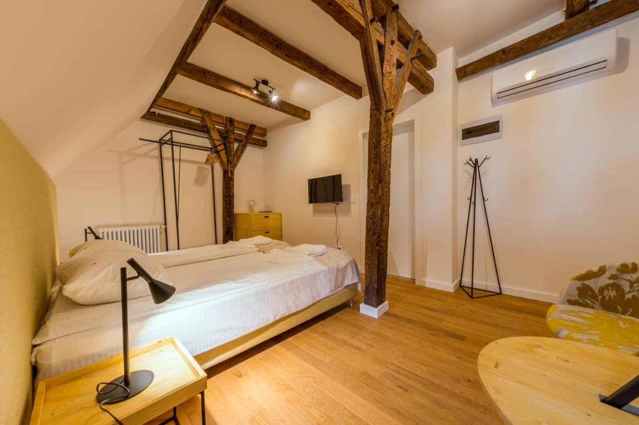 Rossmarkt Haus Μπρασόβ Εξωτερικό φωτογραφία
